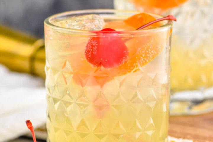 amaretto-sour-3-768x1152