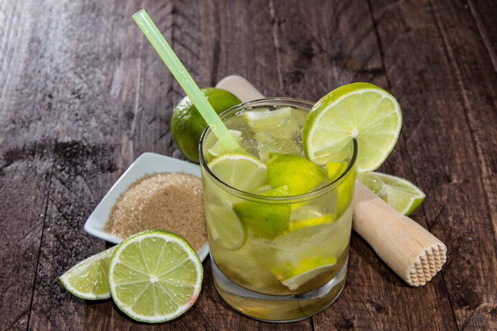 shutterstock_117601249-1738321520 Caipirinha