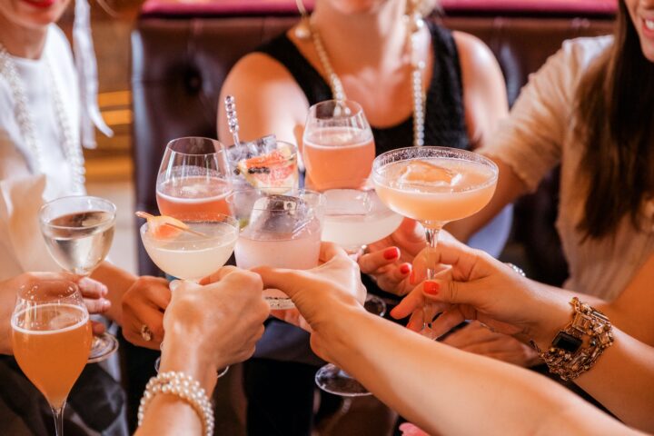 Cosmopolitan vs. Martini: What's the Difference?